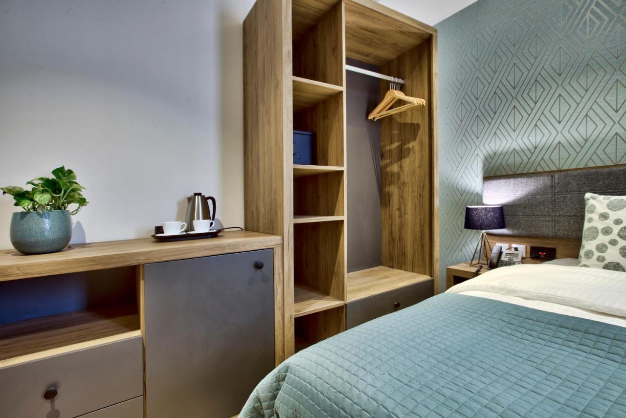 Tritoni Valletta Boutique Hotell Il-Furjana